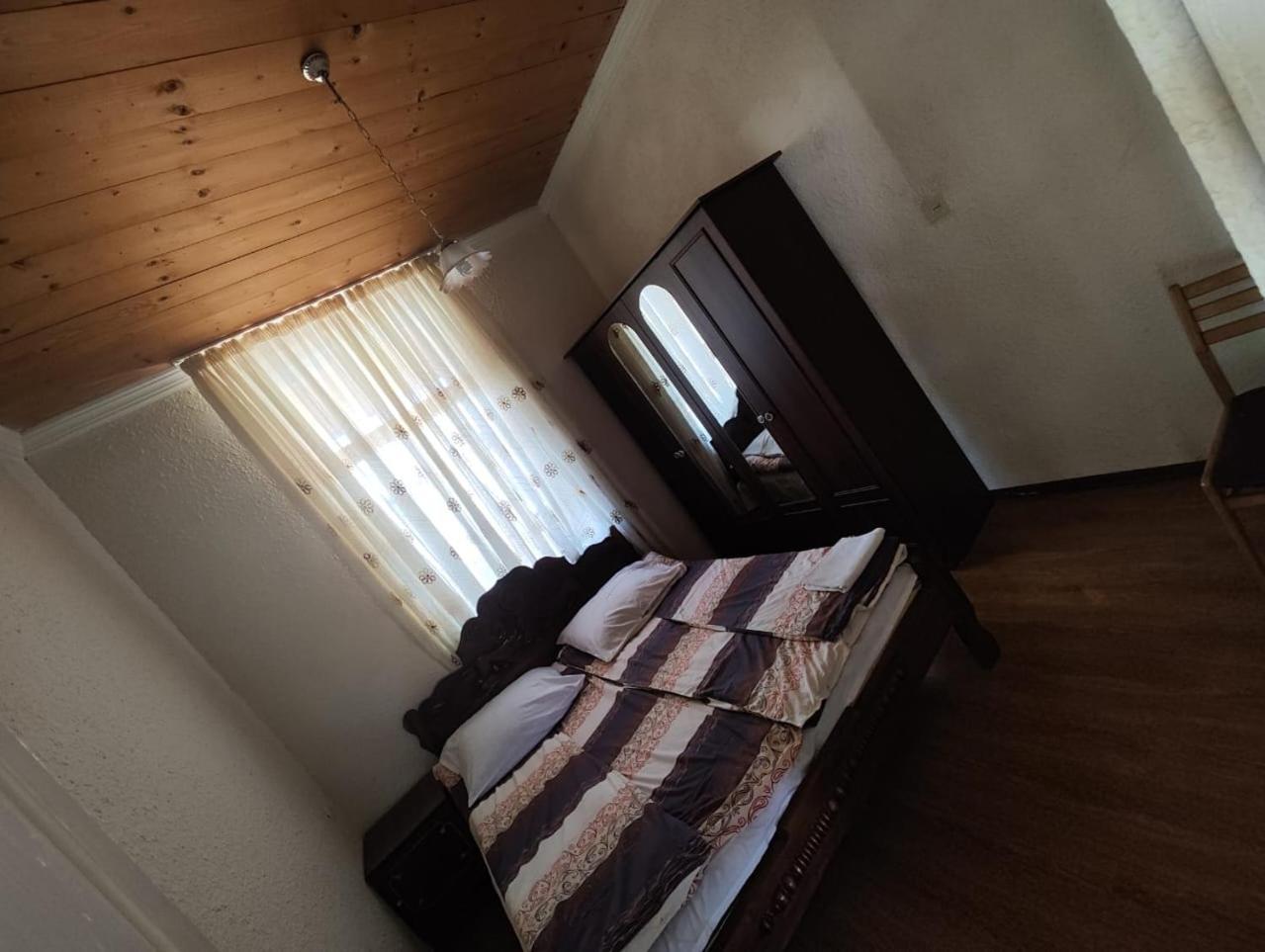 Hotel Chveni Ezo Ambrolauri Exteriér fotografie